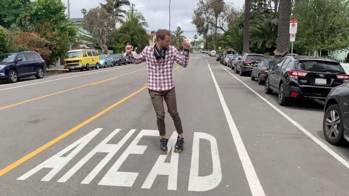 ニック・ビオールのインスタグラム：「Day????.... became expert Roller skater」
