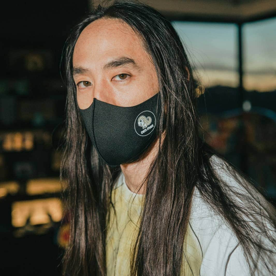 スティーヴ・アオキさんのインスタグラム写真 - (スティーヴ・アオキInstagram)「Restocked! The Dim Mask 😷 is back @dimmakcollection Download the #dimmak app」5月13日 9時07分 - steveaoki