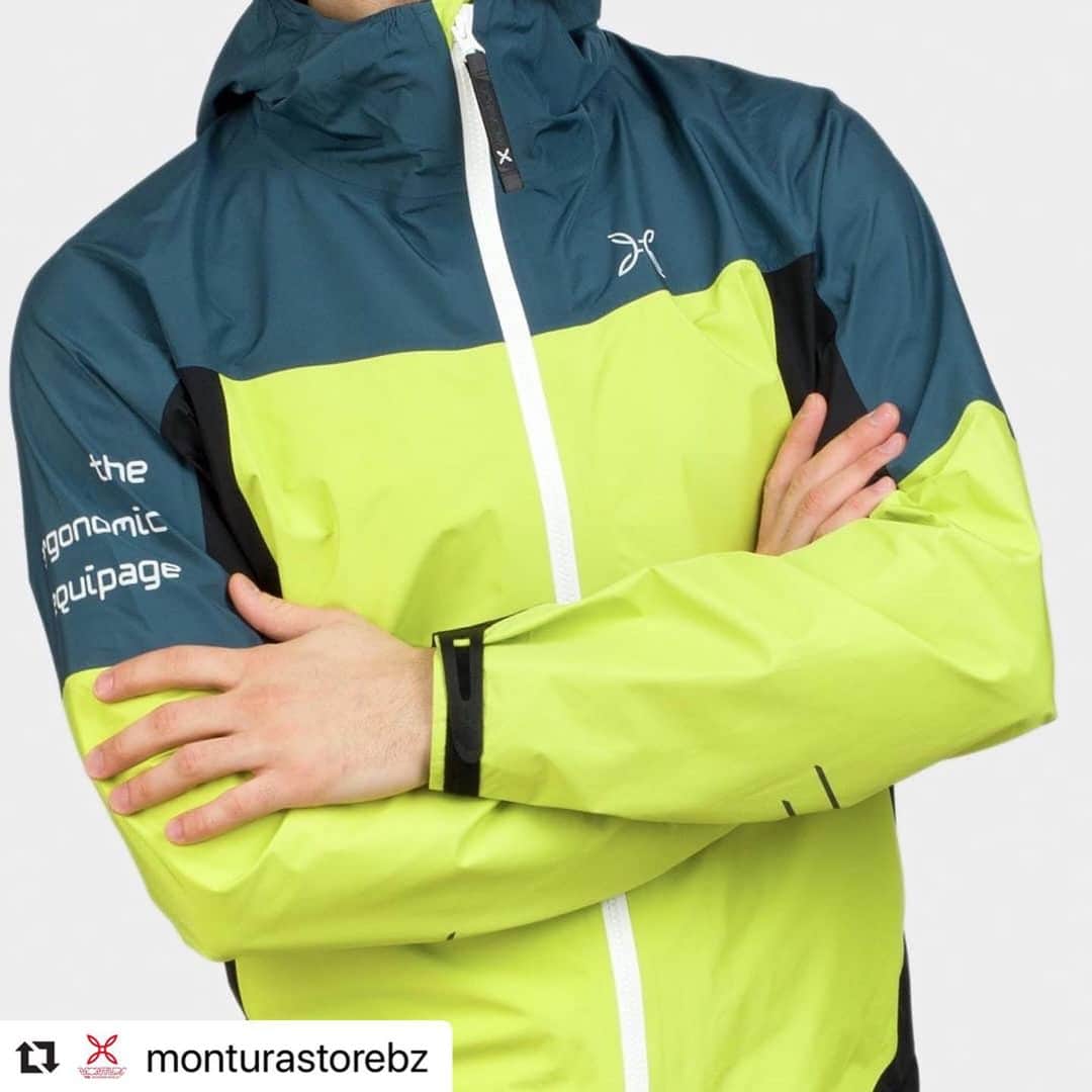 のインスタグラム：「#Repost @monturastorebz with @make_repost ・・・ PAC MIND JACKET❤️😍 -Wasserdichte und superleichte Regenjacke in GORE-TEX Paclite® Plus -Giacca impermeabile in GORE-TEX Paclite® Plus -  super leggero  #monturaclothes #pacmindjacket #outdoor #rain #theergonomicequipage #nomattertheweather #monturaofficial #hiking #climbing #biking #monturastorebz #monturapeople #letitrain #wind」
