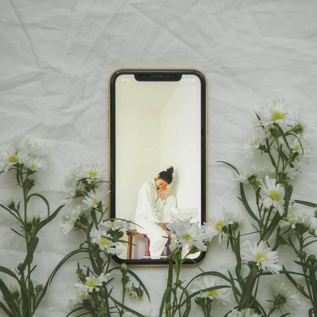 斎藤なりのインスタグラム：「むにゃむにゃおはようございます〜 今日も頑張ろう〜！ #リモート撮影」