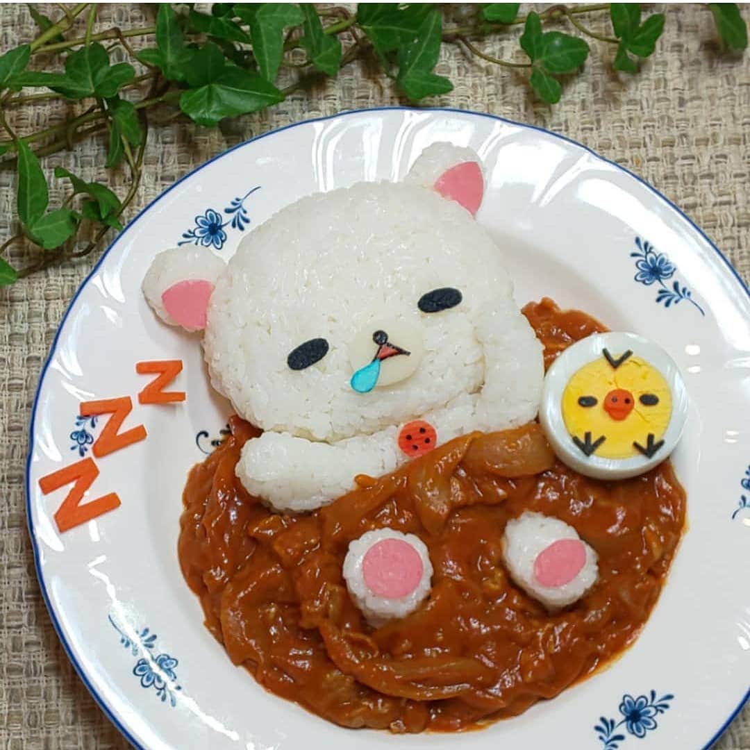 Rilakkuma US（リラックマ）さんのインスタグラム写真 - (Rilakkuma US（リラックマ）Instagram)「@matae4281021 made the cutest dish of Korilakkuma and Kiiroitori using rice, stew, and an egg! We love seeing how creative our fans are! Tag a friend who would love to make or eat this dish! . . . #rilakkumaus #Rilakkuma #sanx #rice #stew #cutefood #kawaii #homecooking #リラックマ #サンエックス」5月13日 1時04分 - rilakkumaus