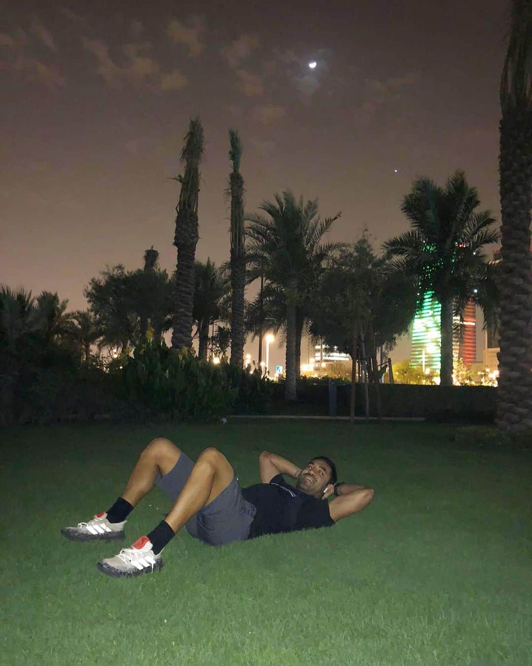 マルコ・ファビアンさんのインスタグラム写真 - (マルコ・ファビアンInstagram)「Nights from Doha ❤️💫🇶🇦」5月13日 2時32分 - marcofabian_10