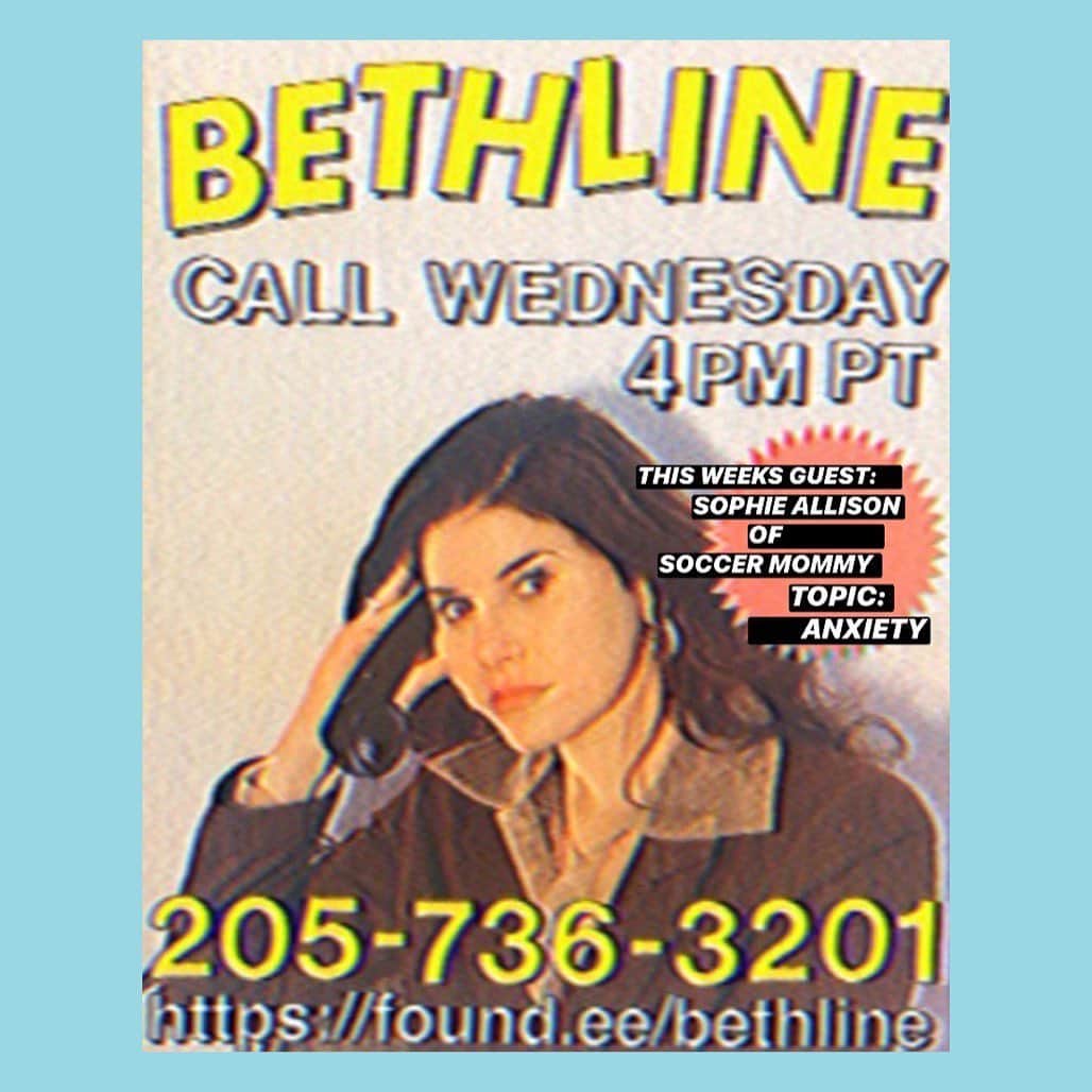 ベスト・コーストのインスタグラム：「tomorrow on BETHLINE 🗣☎️ at 4PM PST⁣. Link in bio. ⁣ We are talking ANXIETY ... ⁣ ⁣ joining me for a chat is Sophie Allison aka @soccermommyband, who has a new album out entitled Color Theory. ⁣ ⁣ Email me your questions for Quick Q’s at askbethline@gmail.com ⁣ ⁣ This will be my last Bethline episode for a bit - but have no fear, I’ll be back 📱📡」