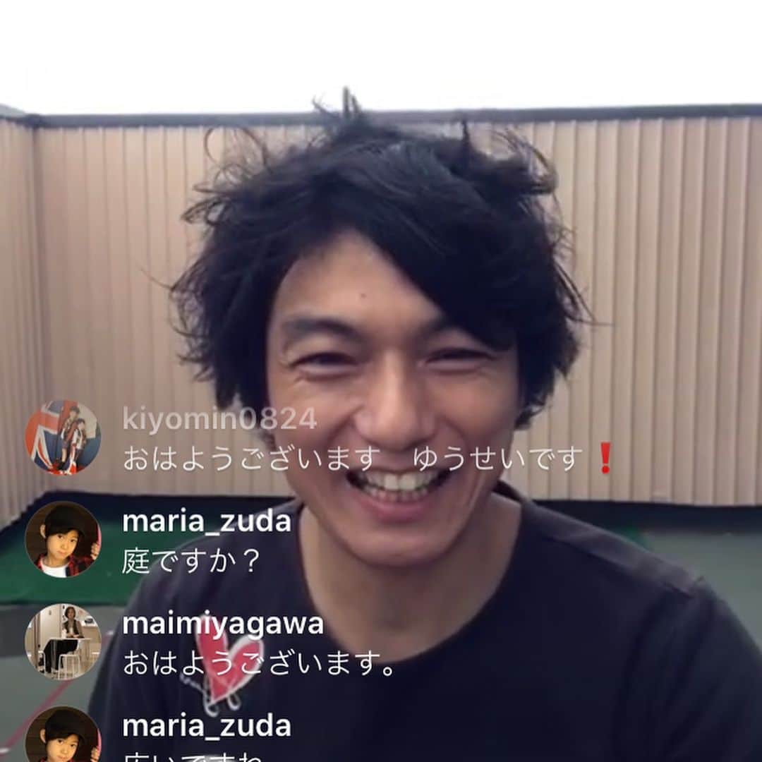 吉田ヒトシさんのインスタグラム写真 - (吉田ヒトシInstagram)「おはようございます☀  先週土日朝10時からインスタライブさせて戴きました。  一緒に体操してくれたみなさん ありがとうございました😊  思いのほか、反響があり嬉しかったです。  風が強すぎて髪の毛ぐちゃぐちゃになりながら、読ませていただきましたコメントもたくさんありがとうございました😊 「朝早起きして体操して 1日のスタート」  を習慣化しよう！！ ということで  今月は毎週土日10時インスタライブ月間として  15分ほどのレッスンします。  1人じゃ起きられないけど、みんなで習慣化。  レッツ体操😊  #習慣化  #土日の過ごし方  #コロナに負けるな #諦めない  #おうちで過ごそう  #吉田ヒトシ #モデル講師 #キッズモデル #ジュニアモデル #モデルレッスン #おうちでレッスン #モデル #美祐学園 #ワタナベ #アイリンク #ボナプロ #国際芸術学園 #日本芸術学園 #tua #studioerika #御殿場 #OfficeYOSHIDA #view #教員免許 #美術 #学芸員 #モデルマスター #aic #代コレ #bsf」5月13日 7時45分 - yoshida__hitoshi