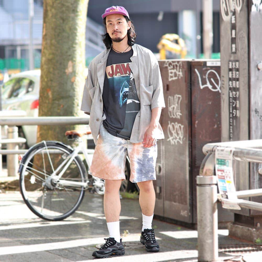 JOURNAL STANDARDさんのインスタグラム写真 - (JOURNAL STANDARDInstagram)「『GRAMICCI』シェルパッカブルショーツ & タイダイG-SHORTS﻿ ﻿ 本格的な夏を迎える前に抑えたい！﻿ ﻿ 今季のムードを捉えたタイダイ柄ショーツと街中やランニングまで様々なシーンで活用してくれるシェルパッカブルショーツがベイクルーズストアにて発売中！﻿ ﻿ ■シェルパッカブルショーツ ﻿ ¥7,800+TAX　NO.20030610007810﻿ ■タイダイG-SHORTS ﻿ ¥8,800+TAX　NO.20030610007710﻿ ﻿ ---------------------------------------------﻿ ﻿ ＜Information＞﻿ 只今ベイクルーズストアでは5/20(水)23:59まで『STAY HOME CAMPAIGN』実施中！いまなら返品送料無料+Wポイント！是非、この機会にベイクルーズストアをご利用ください。詳しくはプロフィールURLをCHECK!!﻿ ﻿ ---------------------------------------------﻿ ﻿ @gramicci_jp﻿ @yuto_tamaki﻿ @baycrews﻿ ﻿ #ジャーナルスタンダード﻿ #ベイクルーズ﻿ #グラミチ﻿ #ショーツ ﻿ #ファッション﻿ #journalstandard﻿ #baycrews﻿ #gramicci ﻿ #shorts﻿ #fashion﻿ #20ss﻿ #mens」5月13日 18時30分 - journalstandard.jp