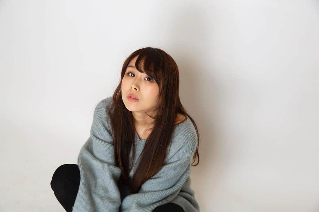 小池ジョアンナのインスタグラム：「生きてさえいれば、 何でも大したことはないって。  #이태원클라쓰  悩んだり泣いたり踠きながら、必ずいつか乗り越えられる。 _ 苦しいほどに、強くなる。  強い人ほど、痛みを知っているから、人に優しい。」