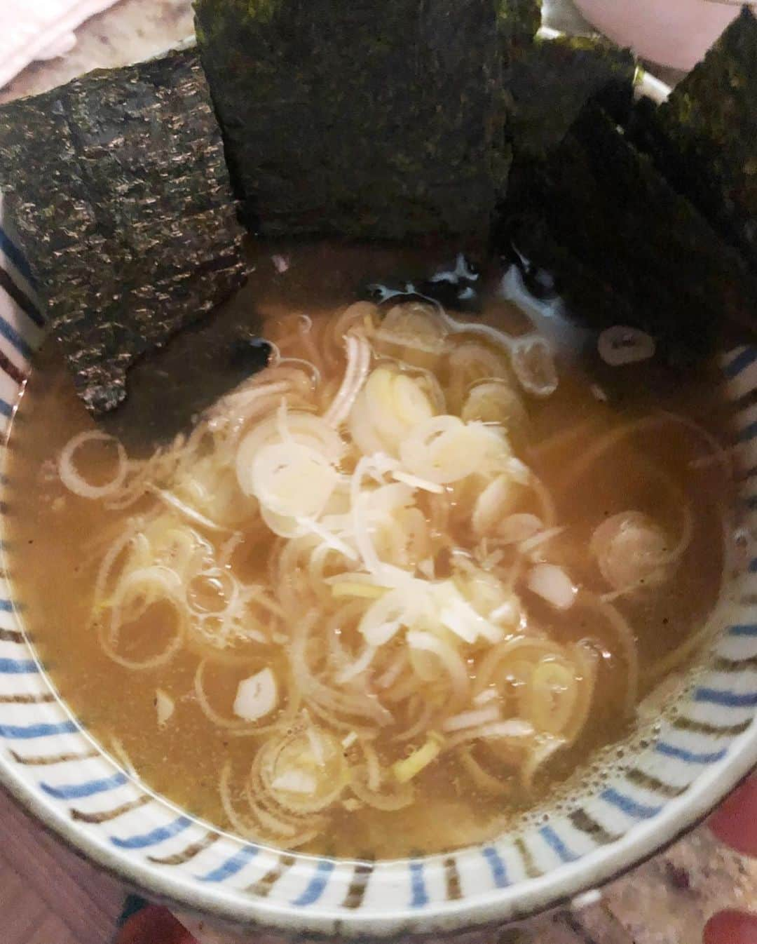 市川海老蔵 （11代目）さんのインスタグラム写真 - (市川海老蔵 （11代目）Instagram)「I hadn’t been able to make ramen noodles though receiving requests all the time, sorry.  Enjoy❤️ * いつもラーメンリクエストあっても 作れてなかったから、 すまん。 どぞ❤️ #市川海老蔵 #海老蔵 #成田屋 #歌舞伎 #ABKAI #ABMORI #ebizoichikawa #ebizo #kabuki #thunderparty #theater #theaterarts #actor #japan #classic」5月13日 19時07分 - ebizoichikawa.ebizoichikawa