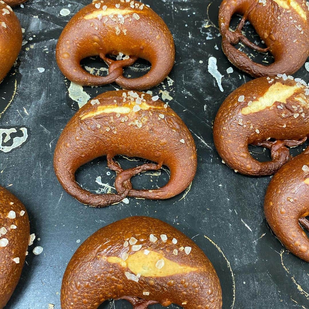 魔女菅原のグルメインスタ