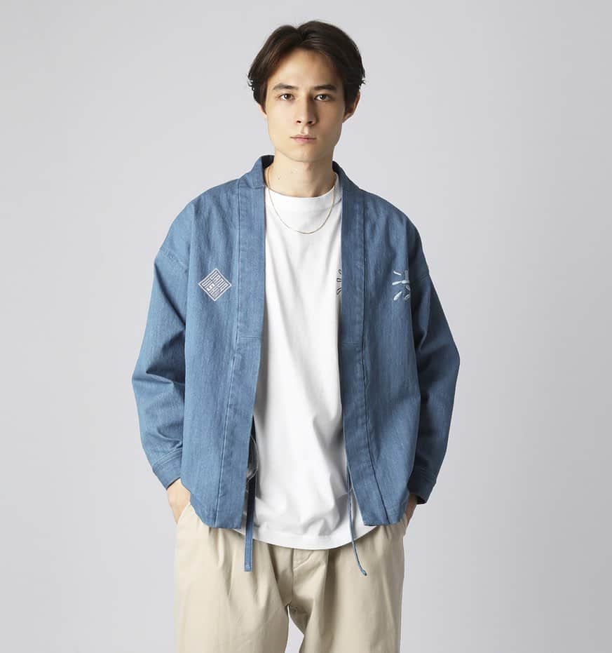 ヴァンキッシュのインスタグラム：「■ Maiko × SHIBUYA Denim HANTEN(半纏) Jacket[VWJ021] Color: Light indigo blue/Dark indigo blue Size:M/L JPY 20,900 (tax included) ㅤㅤㅤㅤㅤㅤㅤㅤㅤㅤㅤㅤ Shop link bio！ ——————————————— ‪#VANQUISH #vanquishjp」