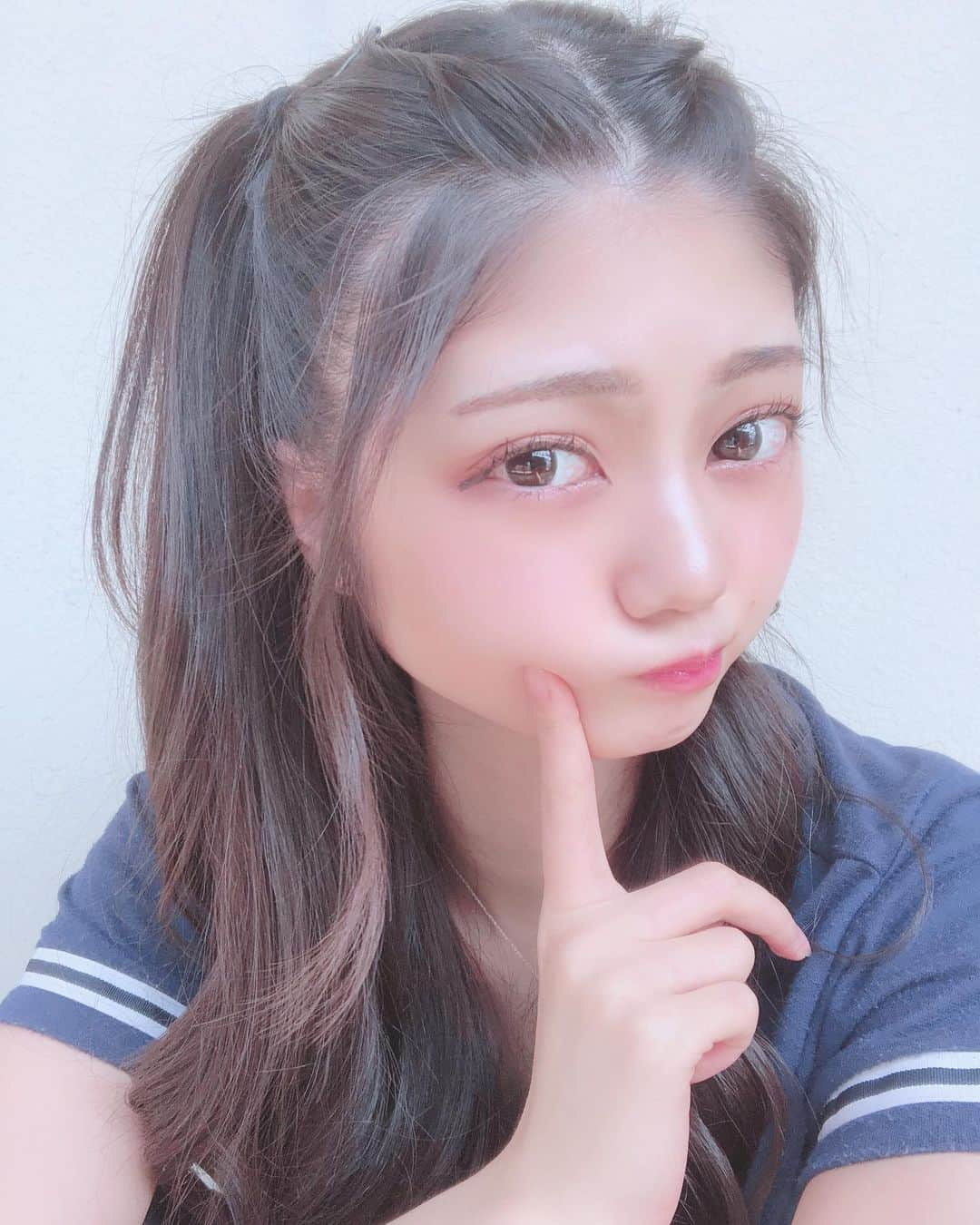 音羽かのん（阿部かれん）さんのインスタグラム写真 - (音羽かのん（阿部かれん）Instagram)「デコ出すとスッキリする〜」5月13日 15時21分 - karen__abe0202