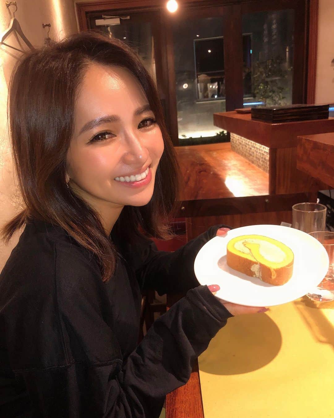 平沼ファナのグルメインスタ