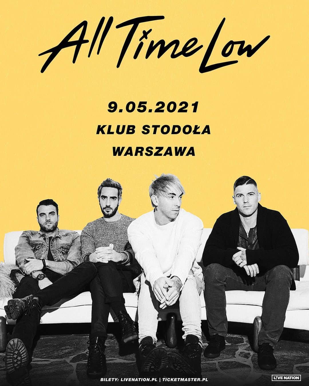 All Time Lowのインスタグラム：「A bunch of you have been asking about this and we are very, very, very glad that our Warsaw show was able to be rescheduled for next year 🇵🇱」