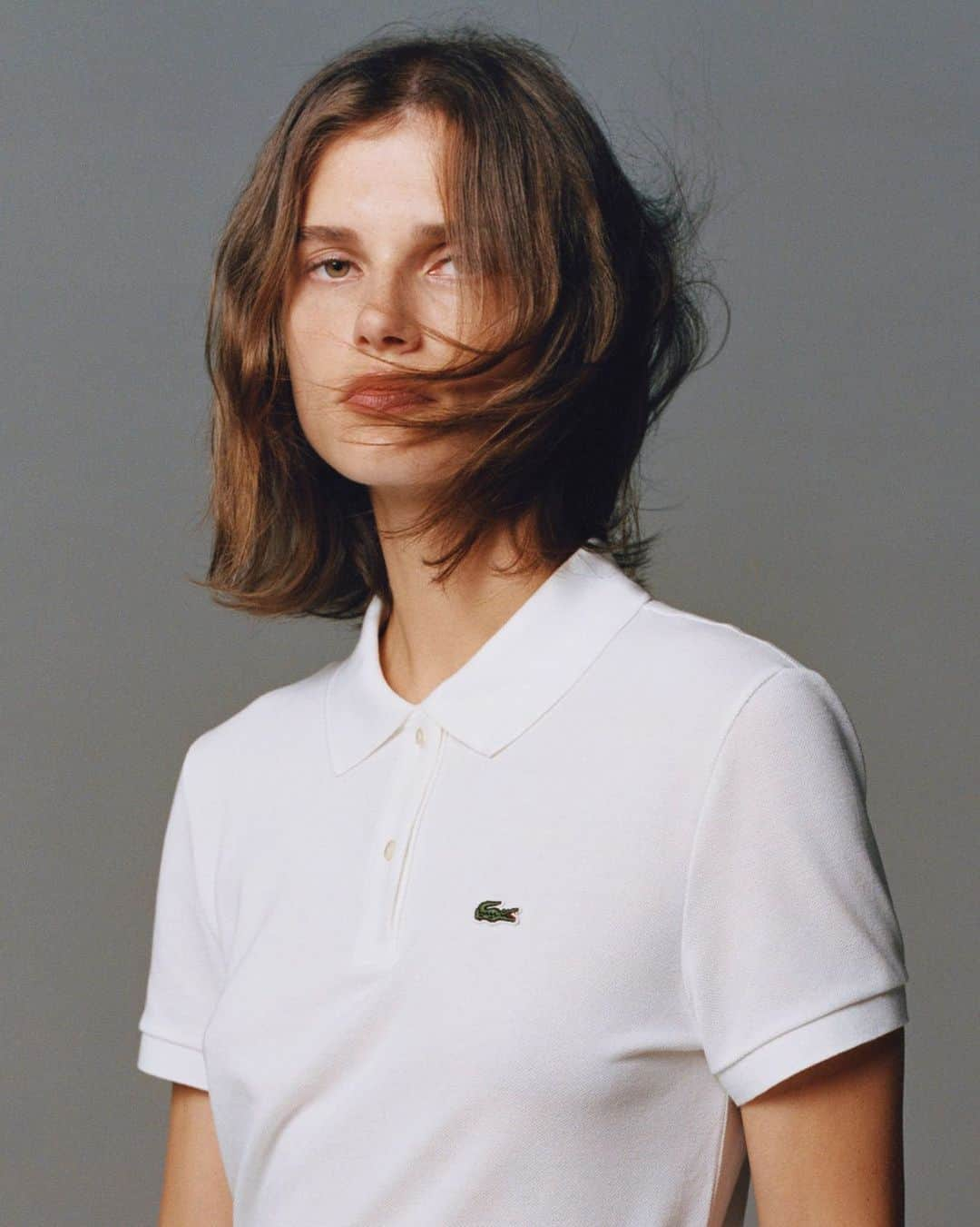 Lacosteさんのインスタグラム写真 - (LacosteInstagram)「Pure elegance: second nature to a Crocodile. @Giedre.Dukauskaite  #CrocodileInside」5月14日 3時40分 - lacoste