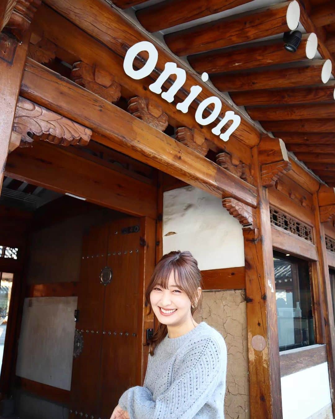 佐達ももこさんのインスタグラム写真 - (佐達ももこInstagram)「韓国いきたいな🇰🇷﻿ ﻿ 口癖のように言ってる☺️笑﻿ ﻿ ここのカフェ、混んでたけど﻿ 可愛かったな〜🥐﻿ ﻿ ﻿ #韓国#韓国カフェ#onion」5月13日 20時23分 - sadamomodayo