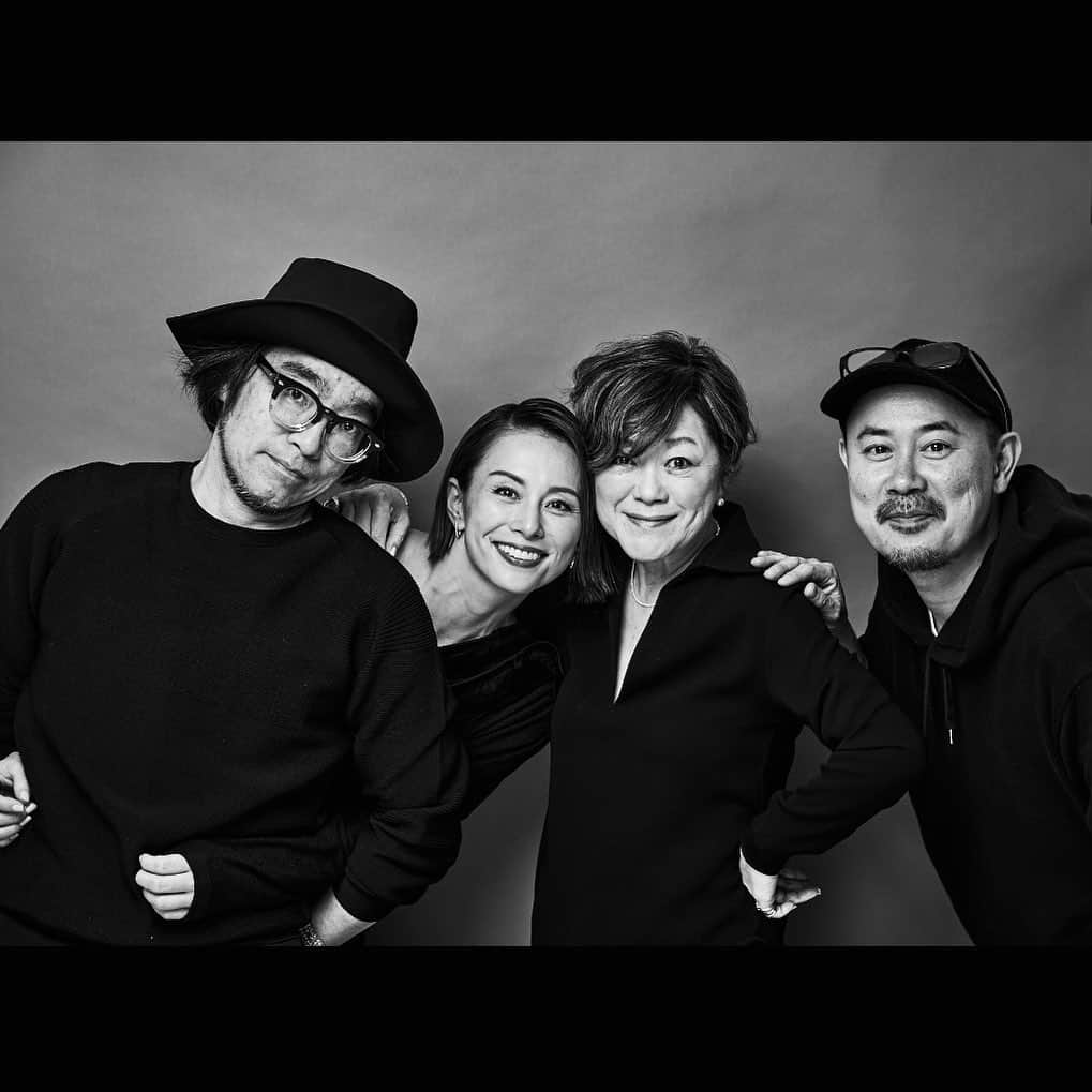 米倉涼子のインスタグラム：「新しい門出に協力してくれたみなさん、ホントにありがとう❤️ ﻿ ﻿ Thank you to everyone who helped me with my new start ❤️﻿ ﻿ @t.minamoto @okuhara_seiichi and Mariko Enami」