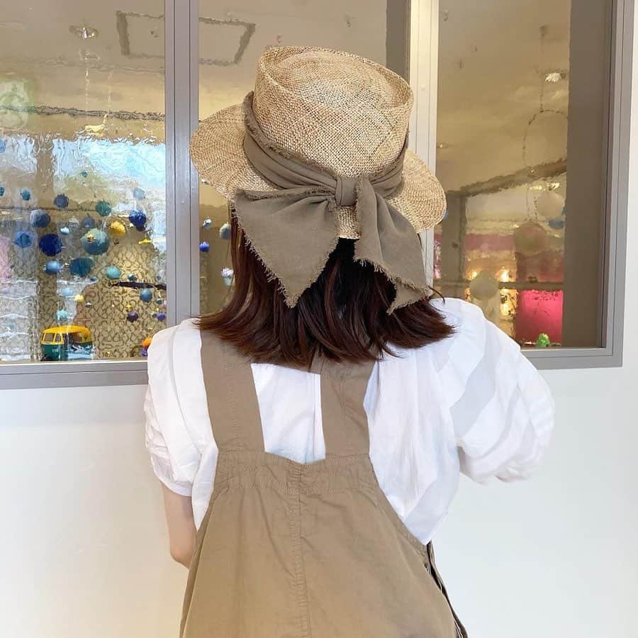 菅野梓のインスタグラム：「. 暖かい、、というより暑い最近☀️ 痩せやすい季節の到来デスネ、、去年は7kg痩せたので引き続き今年は5kg痩せます。絶対！そして無理なく！🕴🏻 . #kannofuku」
