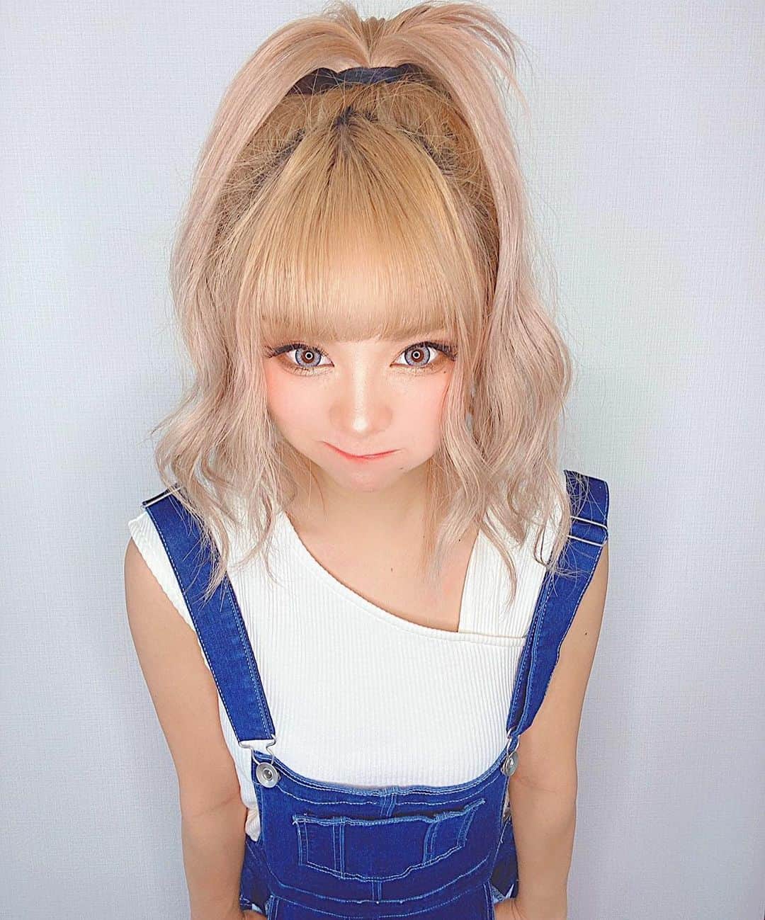 小田愛実（まぁみ）さんのインスタグラム写真 - (小田愛実（まぁみ）Instagram)「😝💛✨💭﻿ ﻿ TikTokの変身する奴めちゃくちゃ好評で嬉しい！﻿ ﻿ 最初のパジャマ姿はただの奇行種だけど😠😠﻿ ﻿ #ポニーテール #ギャル #egg #いいね」5月13日 21時18分 - maaaami79