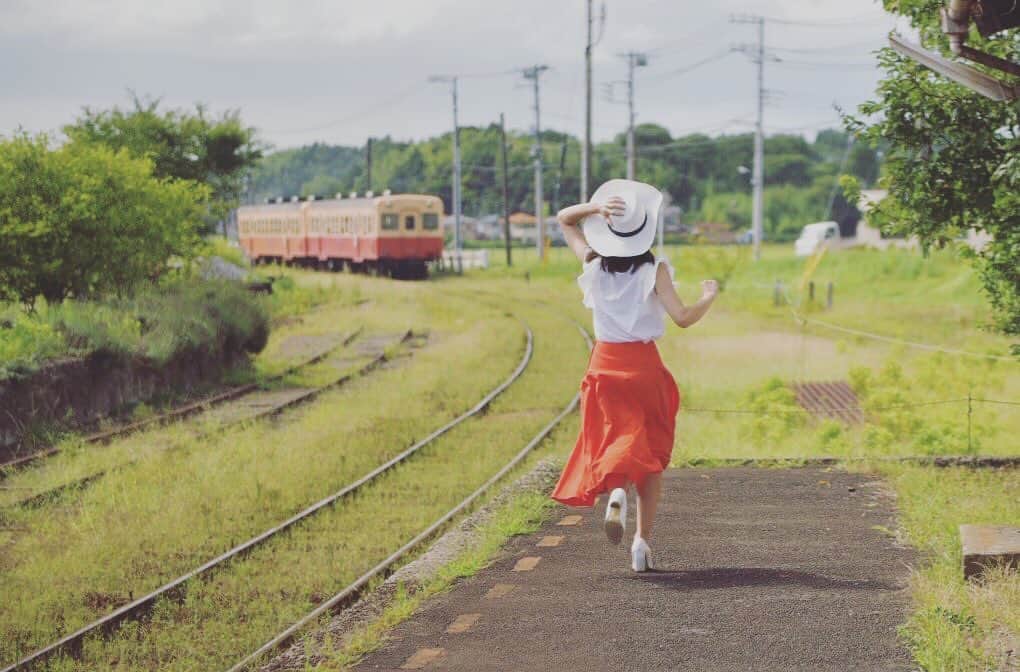 立花サキさんのインスタグラム写真 - (立花サキInstagram)「待って！﻿ やっぱり行かないで！！﻿ ﻿ ﻿ #立花サキ﻿ #妄想劇場」5月13日 21時50分 - tachibanasakichaso