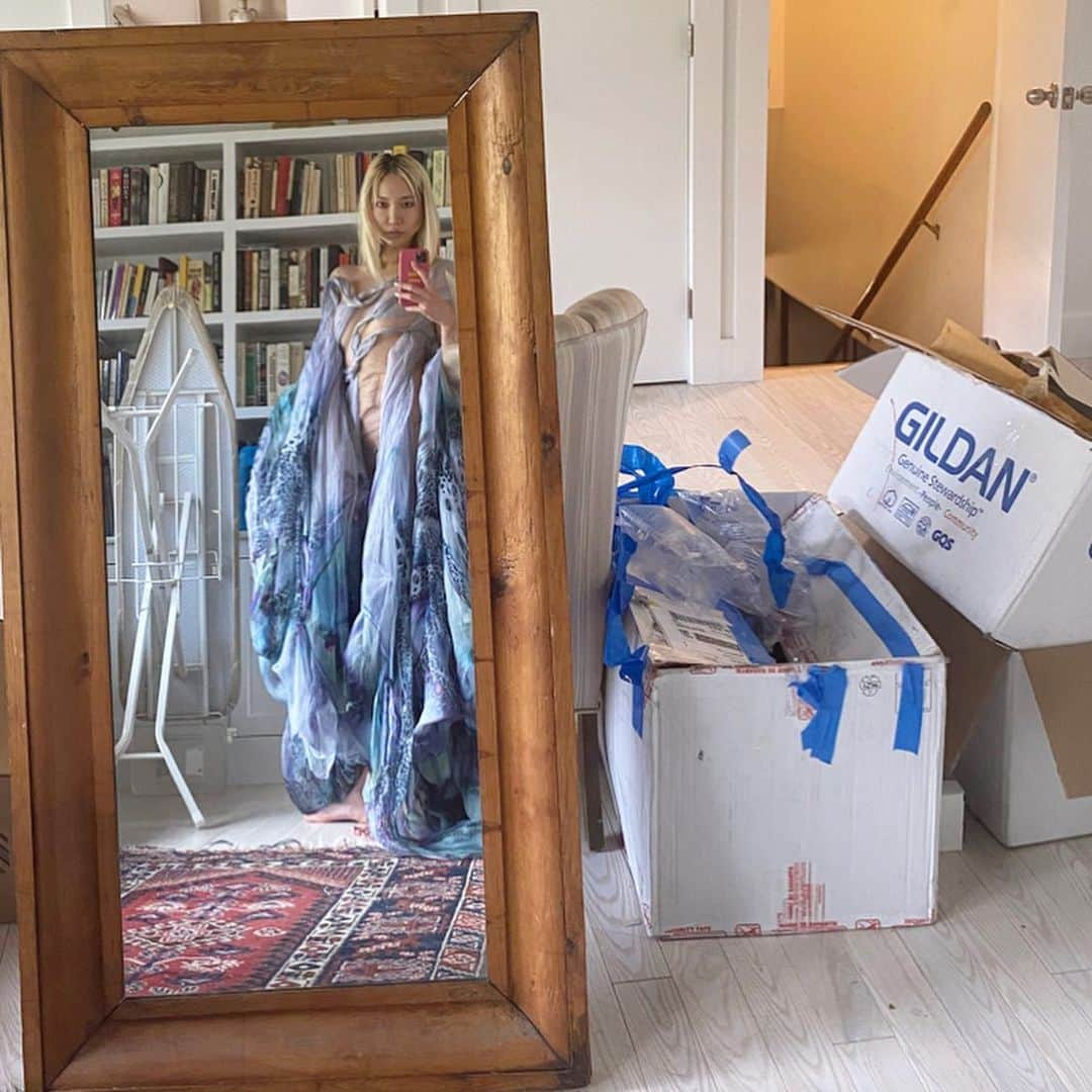 パク ・スジュさんのインスタグラム写真 - (パク ・スジュInstagram)「Expectations vs. Reality」5月13日 22時29分 - soojoo