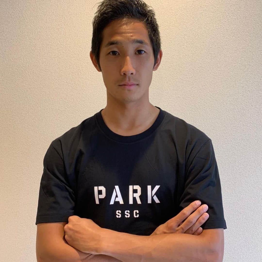 青木亮太さんのインスタグラム写真 - (青木亮太Instagram)「PARK SSCさんのTシャツ！ 色んなデザインがあっていいね！なによりもコンセプトが凄くいいなって思いました🙂 たくさんの人に知ってもらいたいなって思ったんで是非チェックしてみてください👍 @park_ssc_japan #parksscjpn #soccer#can#change#the #world #サッカーは世界を変える」5月13日 22時39分 - ryotaoki.official