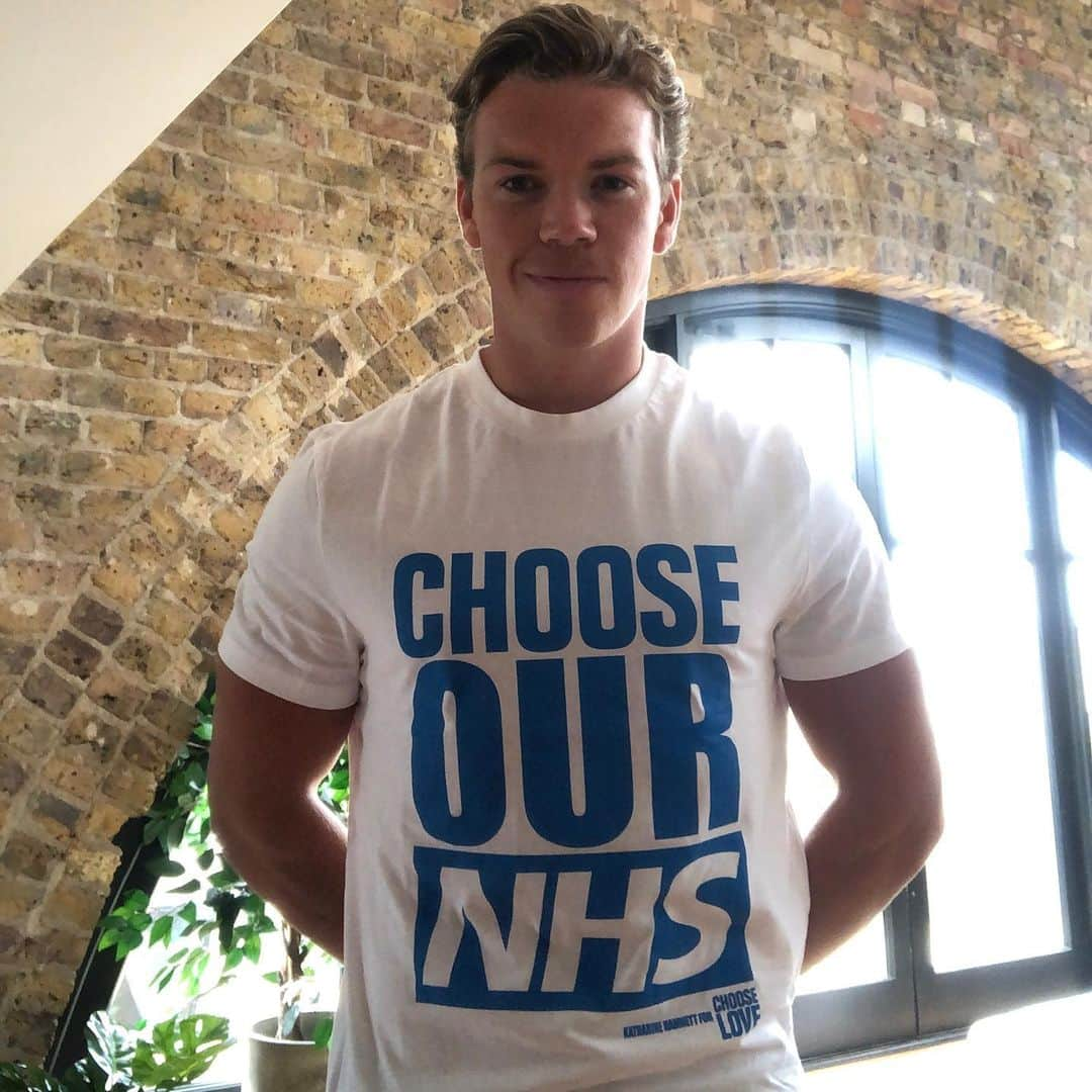 ウィル・ポールターのインスタグラム：「If you, like me, are in awe of our amazing social care workers and NHS staff, support them with these @chooselove X @katherinehamnett t-shirts available on @asos now. All profits will go to @thecareworkerscharity and @nhscharitiestogther with ASOS matching all sales donations! A link to buy one of the T-Shirts is in my bio!  #chooselove #chooseourcarers #chooseournhs #ThankYouCareWorkers #nhscharitiestogether」