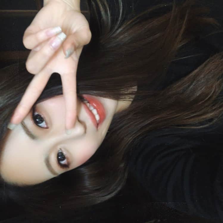 YUKINOのインスタグラム：「🤦‍♀️📸 . . #selfies #photo #selfie #自撮り #失礼します #lfl #followｍe #17live」