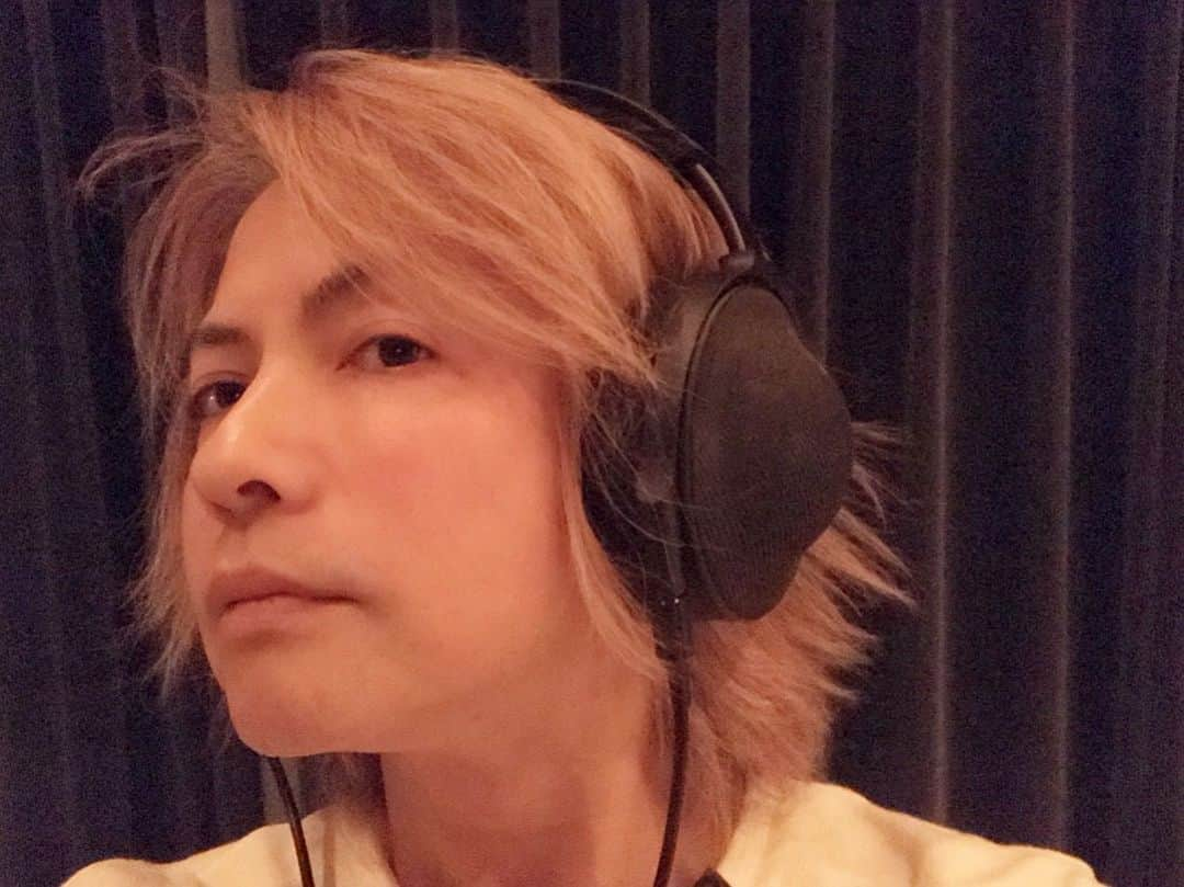 Hydeさんのインスタグラム写真 - (HydeInstagram)「Thank you DAIGO」5月14日 3時08分 - hydeofficial