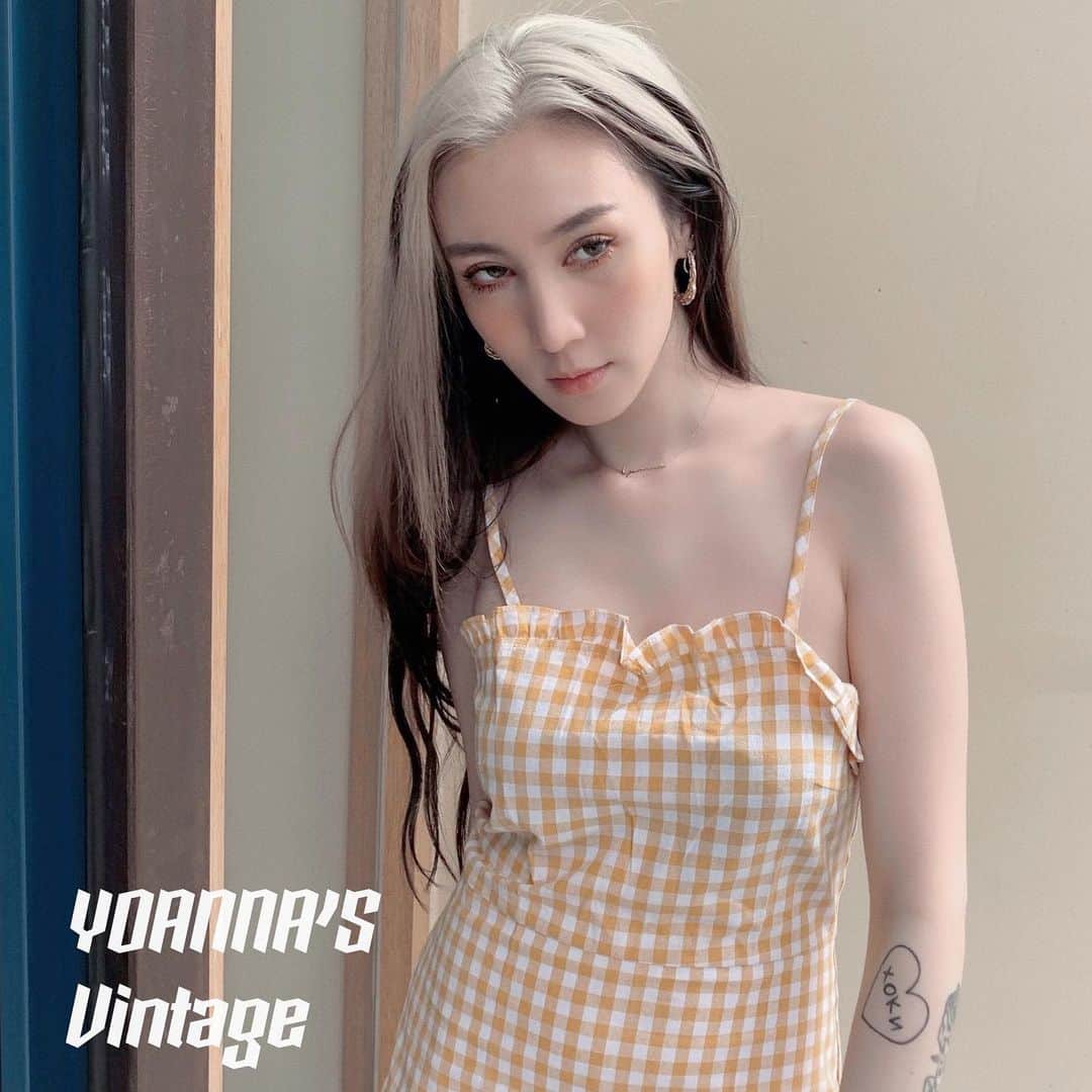 孫尤安（YoannaS）のインスタグラム：「YOANNA'S Vintage巨多春夏新品上架  蝦皮🦐: yoannasvintage @yoannasvintage」