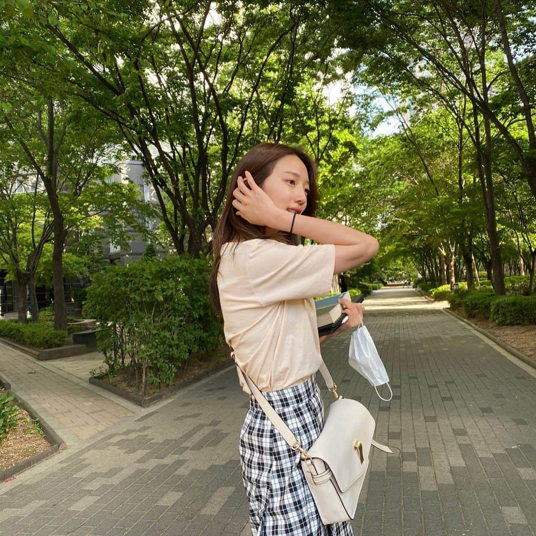 ピョ・イェジンさんのインスタグラム写真 - (ピョ・イェジンInstagram)「🌿」5月14日 13時36分 - yjiinp