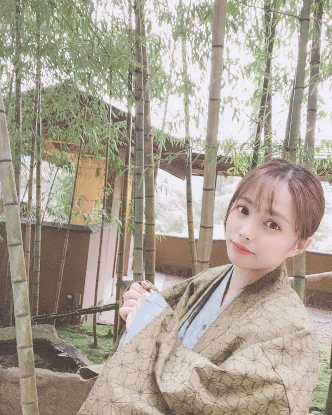 宮栞奈のインスタグラム：「自然って落ち着く🌱 早く自然にみんなで触れ合える生活に戻れるといいな  #jリーグ #サッカー #soccer  #マリノス #salon #salonmodel  #model #l4l #ootd #life #youtuber  #happy #followme #instagramjapan  #アイドル #サロン #サロンモデル  #モデル #美容院 #ファッション #撮影会 #撮影会モデル #制服 #コスプレ #ヘアーアレンジ #ヘアー#温泉 #箱根  #自粛」