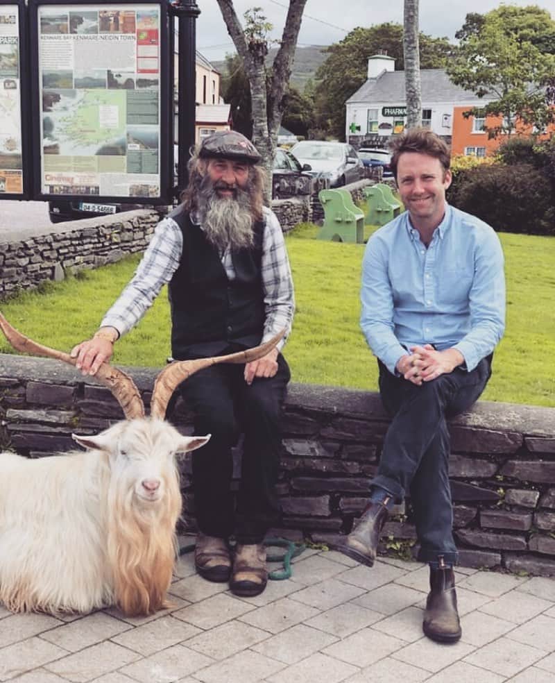 クリステン・コノリーのインスタグラム：「The GOAT with a goat. And a man. Happy Birthday, Big Steve. I love you tons ❤️」