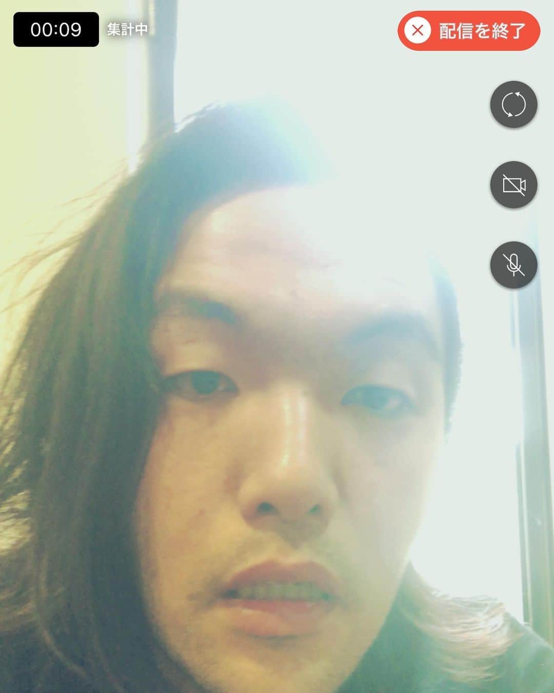 盛山晋太郎のインスタグラム：「SUGARを始めました！よかったら僕と電話してください！先程テストでやってみたところ、僕ひとりだったのでビデオレターみたいになって恥ずかしかったです。顔出しするかは設定できますのでテレビ電話しましょう！  #SUGAR #フォローしてね #最悪佐藤健さんのフリをします #吉本自宅劇場」