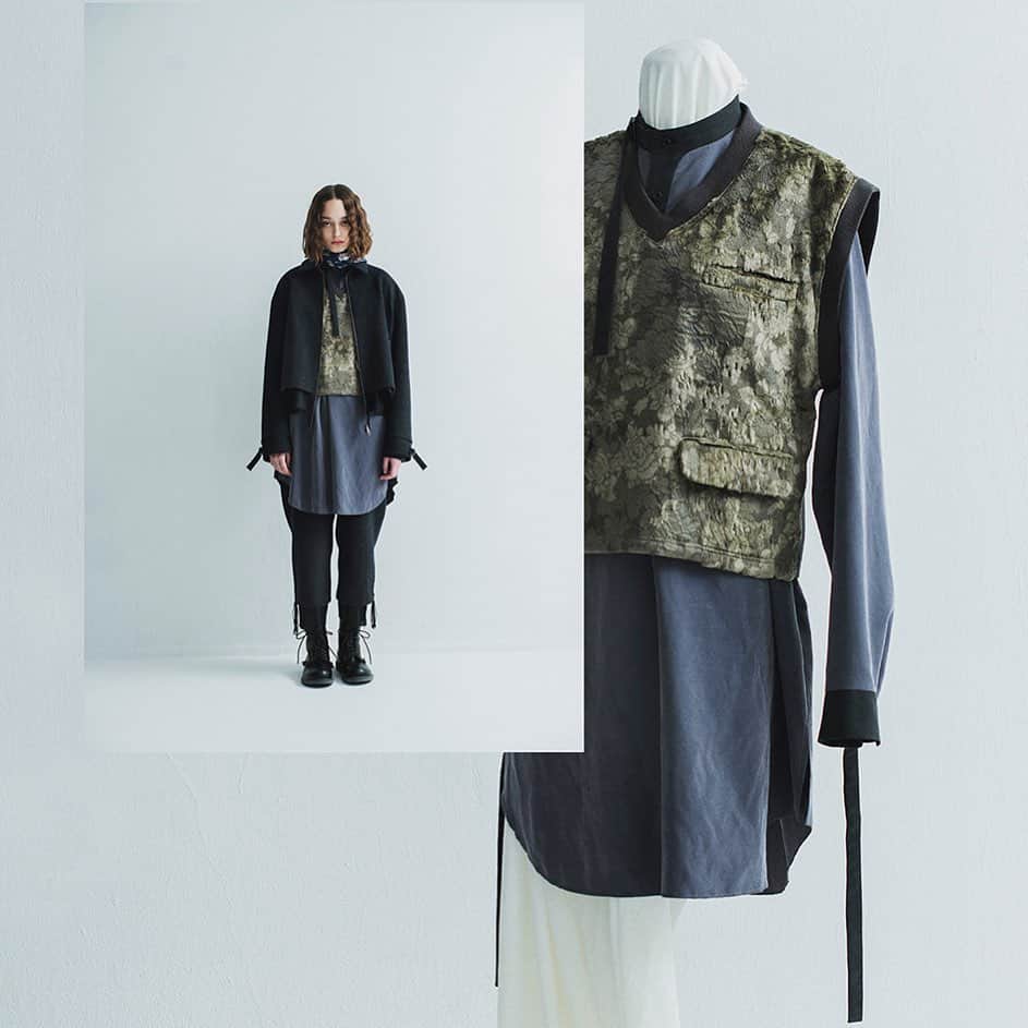 メアグラーティアのインスタグラム：「meagratia FW20 LOOK  art direction: @ak813_____  flower: @yukarisatoflower  styling: @go_momosee  hair&make: @mukai_daisuke  photo: Kenichi Mui #meagratia #flower #fashion #lookbook #fw20」