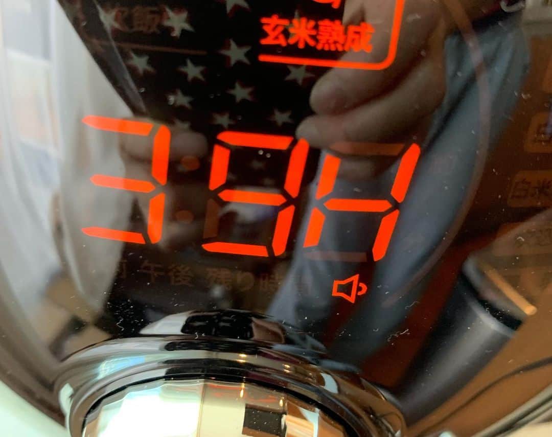 王理惠さんのインスタグラム写真 - (王理惠Instagram)「念願の酵素玄米生活🥰まずは39時間✨ お、おいしい😋❤️熟成楽しみ！」5月14日 10時43分 - rieoh19700307
