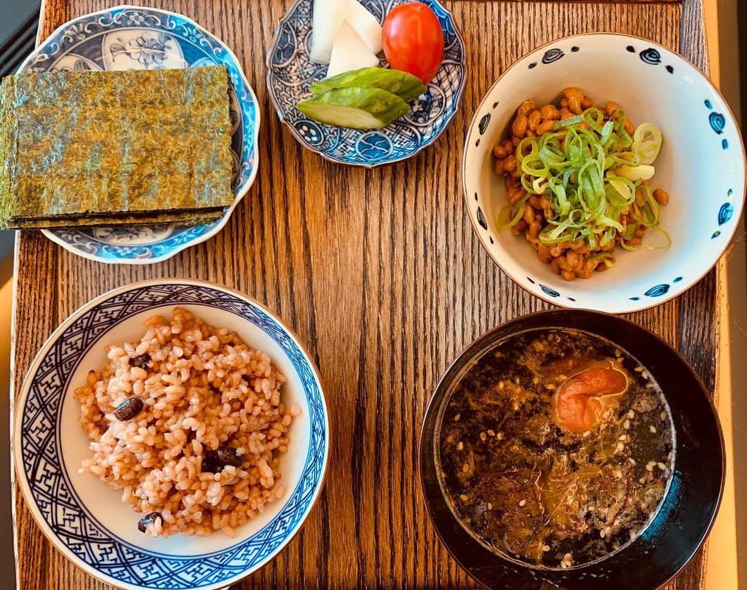 王理惠のインスタグラム：「念願の酵素玄米生活🥰まずは39時間✨ お、おいしい😋❤️熟成楽しみ！」