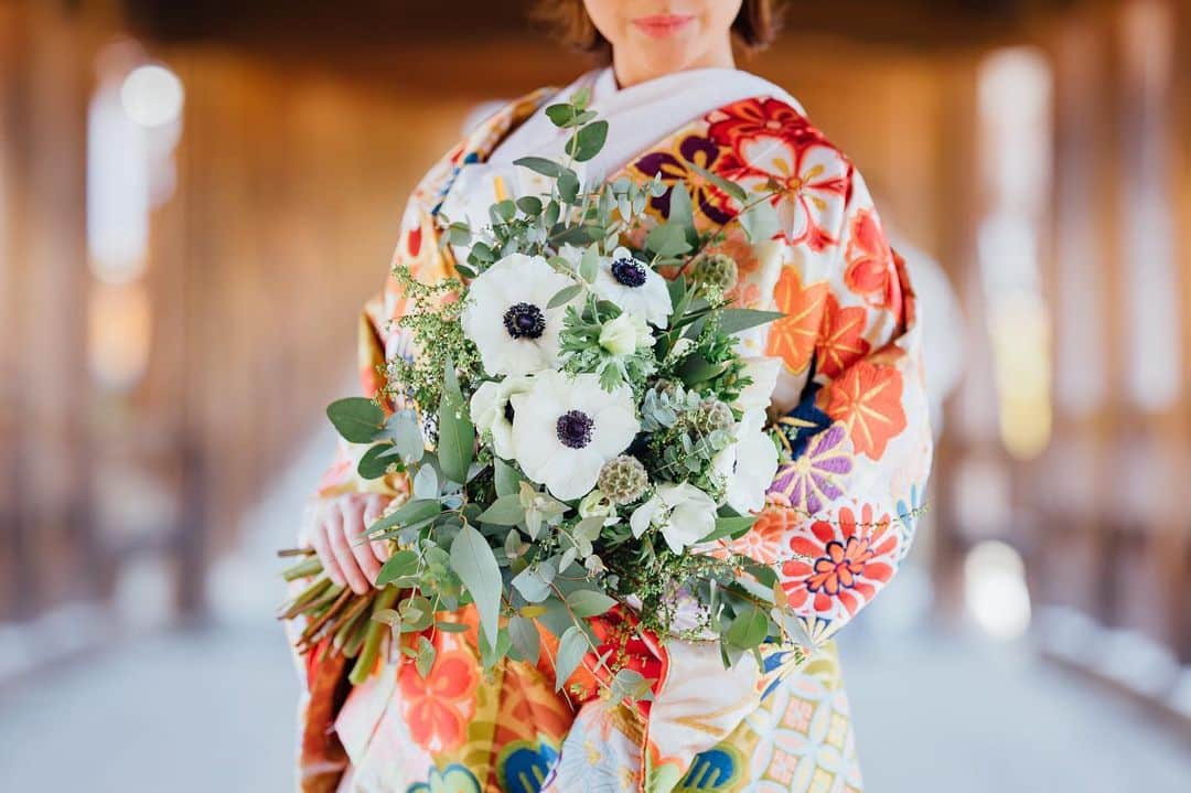 神戸セントモルガン教会さんのインスタグラム写真 - (神戸セントモルガン教会Instagram)「. 【🌟お客様から頂いたコメントをご紹介🌟】 . . お料理は、事前の試食会に参加するのをおすすめします。 洋食と和食の食べ比べが出来るので一品一品比較しながらメニューを決めることが出来ます。 . ドレスは提携先のtagayaさんのものになります。 デザイン・価格ともに大変満足です。 前日に最終フィッティングがありサイズ調整してもらえるので安心して当日を迎えることが出来ます。 . . #TAGAYA #wedding #kobe #タガヤ #ウェディング #神戸セントモルガン教会 #結婚式  #神戸」5月14日 11時43分 - kobe_st.morgan_church