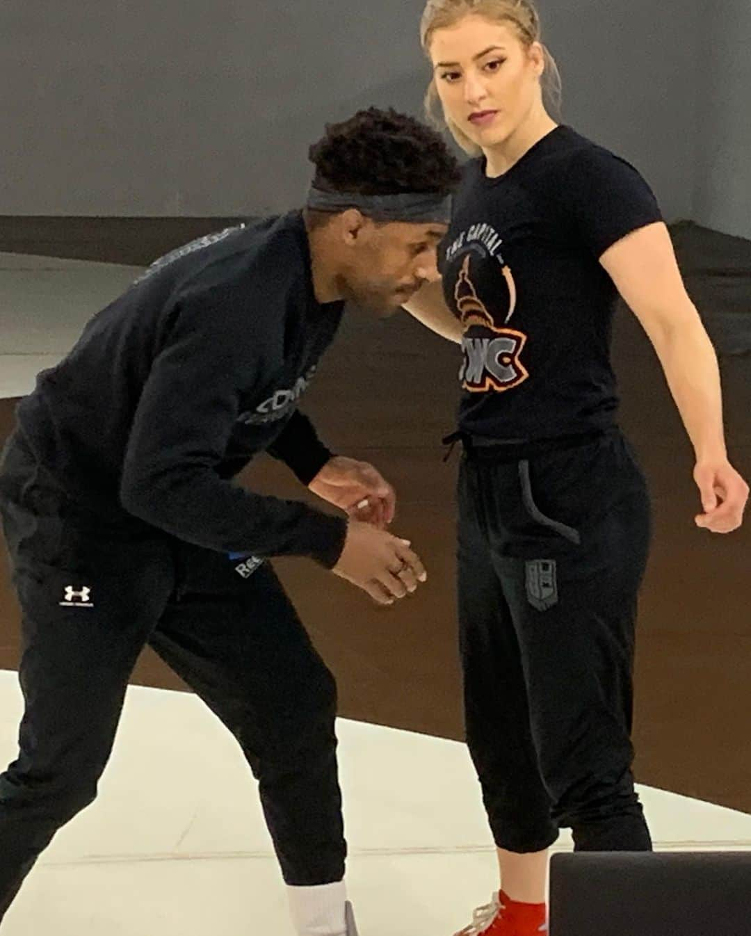 ヘレン・マロウリスさんのインスタグラム写真 - (ヘレン・マロウリスInstagram)「Huge thanks to realest @nahshongarrett_ for stopping by and teaching technique and doing a Q&A for our kids at the @capital_wrestling_club this week⁣⁣⁣ via Zoom. ⁣⁣⁣ ⁣⁣⁣ If you missed it this week, don’t worry, we get guest speakers every ‼️Wednesday at 5pm ET‼️ right before practice. Previous speakers include ⁣⁣ @thatdudejo @hrovat84 @stevanandrijamicic ⁣ ⁣ Go to www.capitalwrestlingclub.com for more info or to sign up 🤗 see you guys, Monday with Coach @jmo_133⁣ #wrestling #training #coaching #olympics #athletes #virtualtraining」5月14日 11時45分 - helen_maroulis