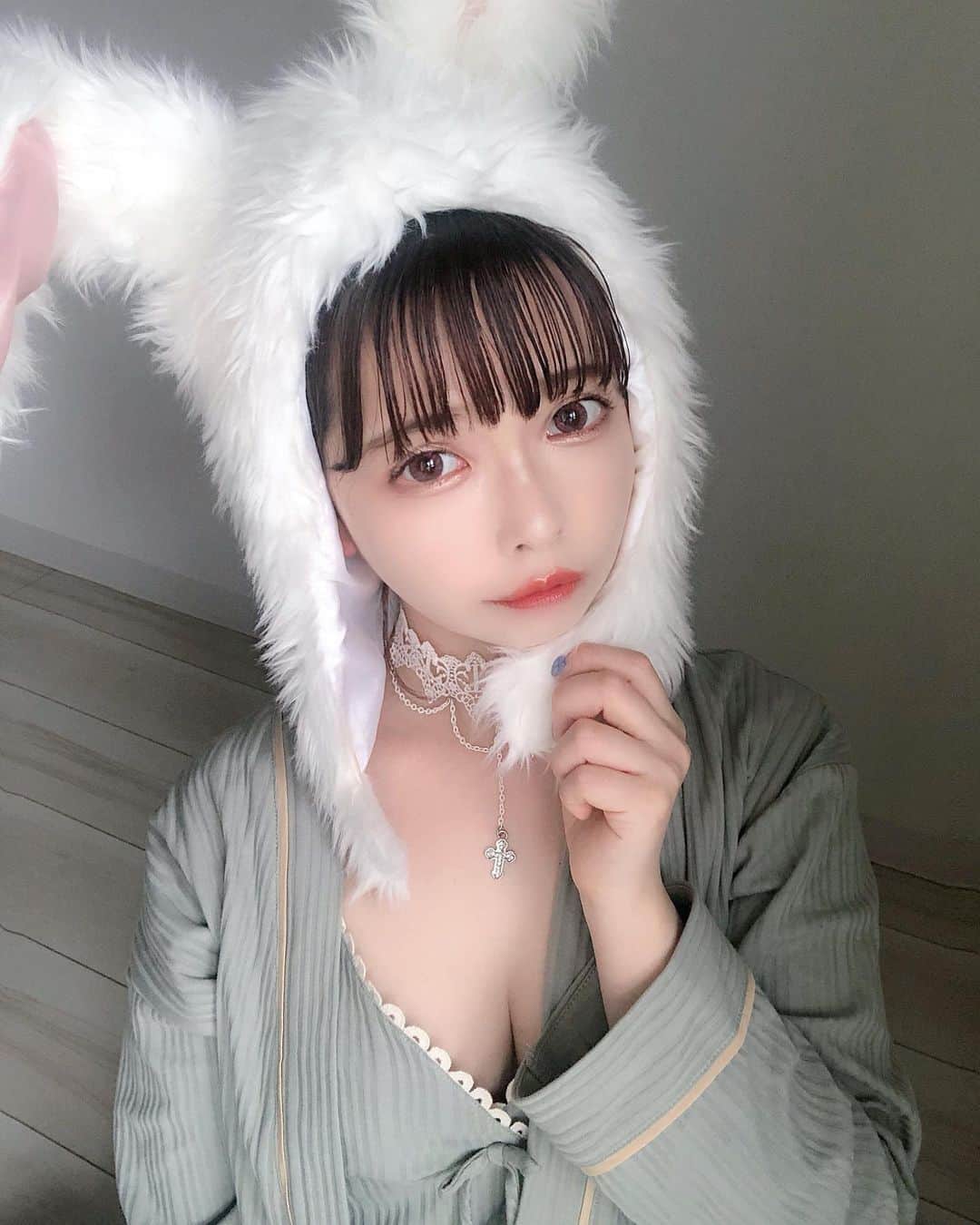 つぐみるんさんのインスタグラム写真 - (つぐみるんInstagram)「部屋着がかわいいいだけでテンションあがる🧚🏻　@blackbunnys.official  のだよ〜！」5月14日 21時58分 - __315run