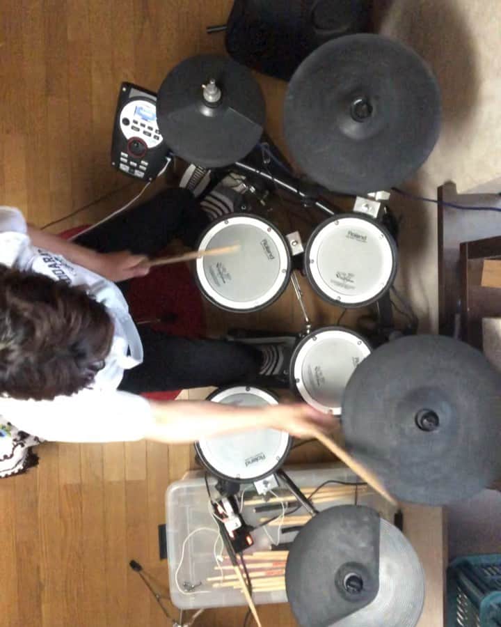 HIROSHIのインスタグラム：「お家でPLAYBACK♪」