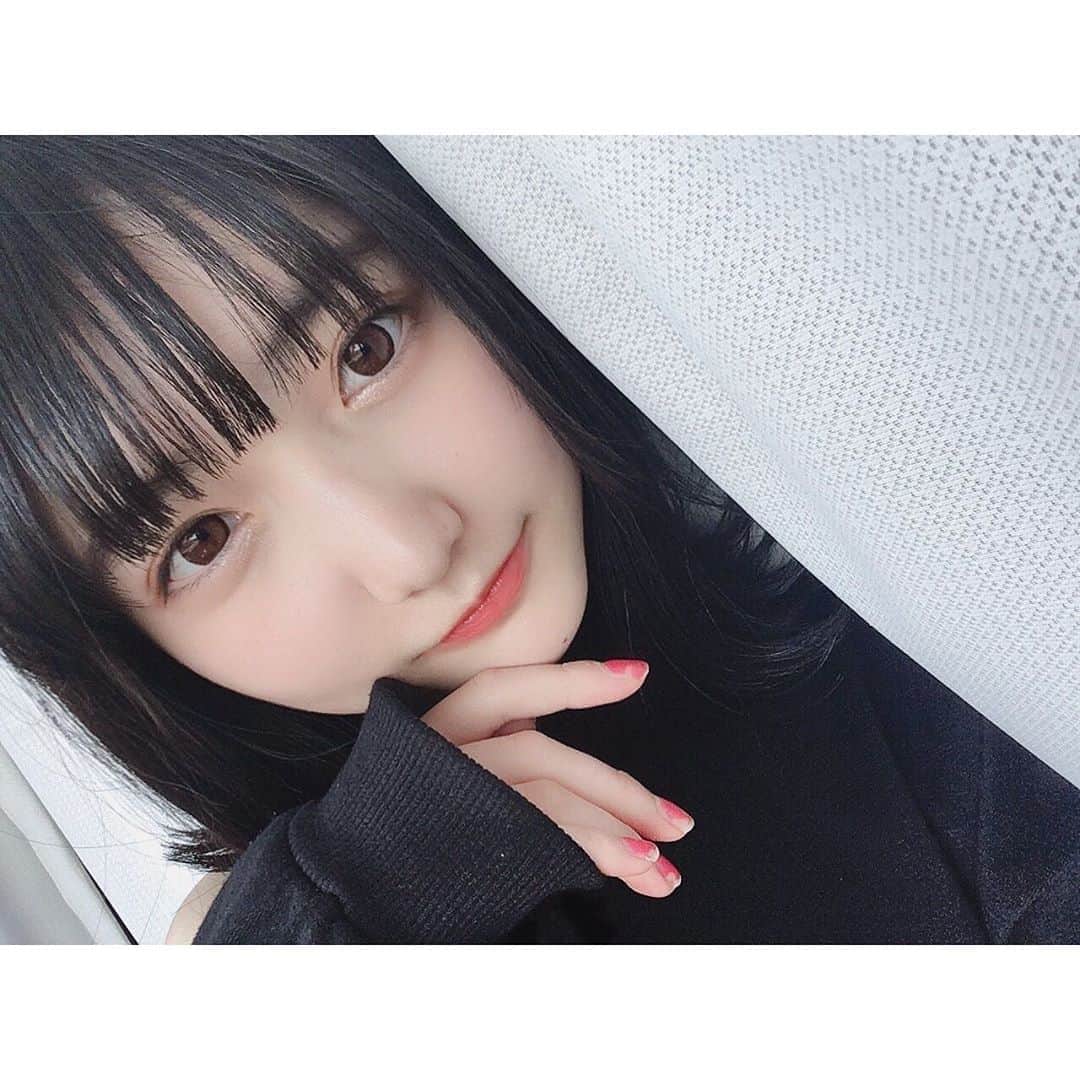 加藤咲希のインスタグラム：「アイコンの写真！ リクエストあったので載せます~︎︎︎︎︎☺︎ . . . . . . . . #nicola  #ニコラ  #モデル  #ニコモ  #ニコラモデル  #レプロ  #レプロエンタテインメント  #レプロエンタテインメント所属  #lesprosenterainment所属  #lespros  #加藤咲希  #かとぅ  #かとっこ🐱🌸 #うっすらメイク  #黒髪  #ロブ  #切り立てほやほや  #自撮り  #アイコン  #soda  #漏れなく盛れます」