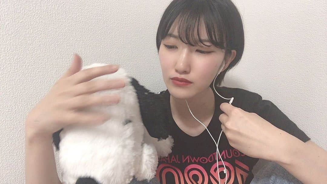 東条蒼のインスタグラム：「＊ ・ ・ スヌーピー 飼い慣らしてます。 ・ ・ スヌーピー グッズ集めたい！ ・ ・ かわいいスヌーピーみかけたら報告よろしくお願いします🐼 ・ ・ #スヌーピー  #スヌーピー好きと繋がりたい ・ ・ #東条蒼 #クルーズグループ #セクシー女優 #av女優 #メガネ女子 #黒髪 #ショートヘア #teamメレンゲ #followｍe #following #japan #girl #photooftheday #tagsforlikes #instalike  #台湾 #香港 #粉我 #拍照 #照片 #人像攝影」
