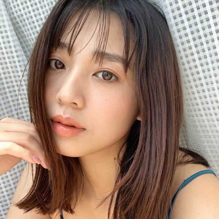 江藤百香のインスタグラム：「おうち時間もたまにはメイク！　 @etvos.jp #エトォヴォス 🍊🧡」