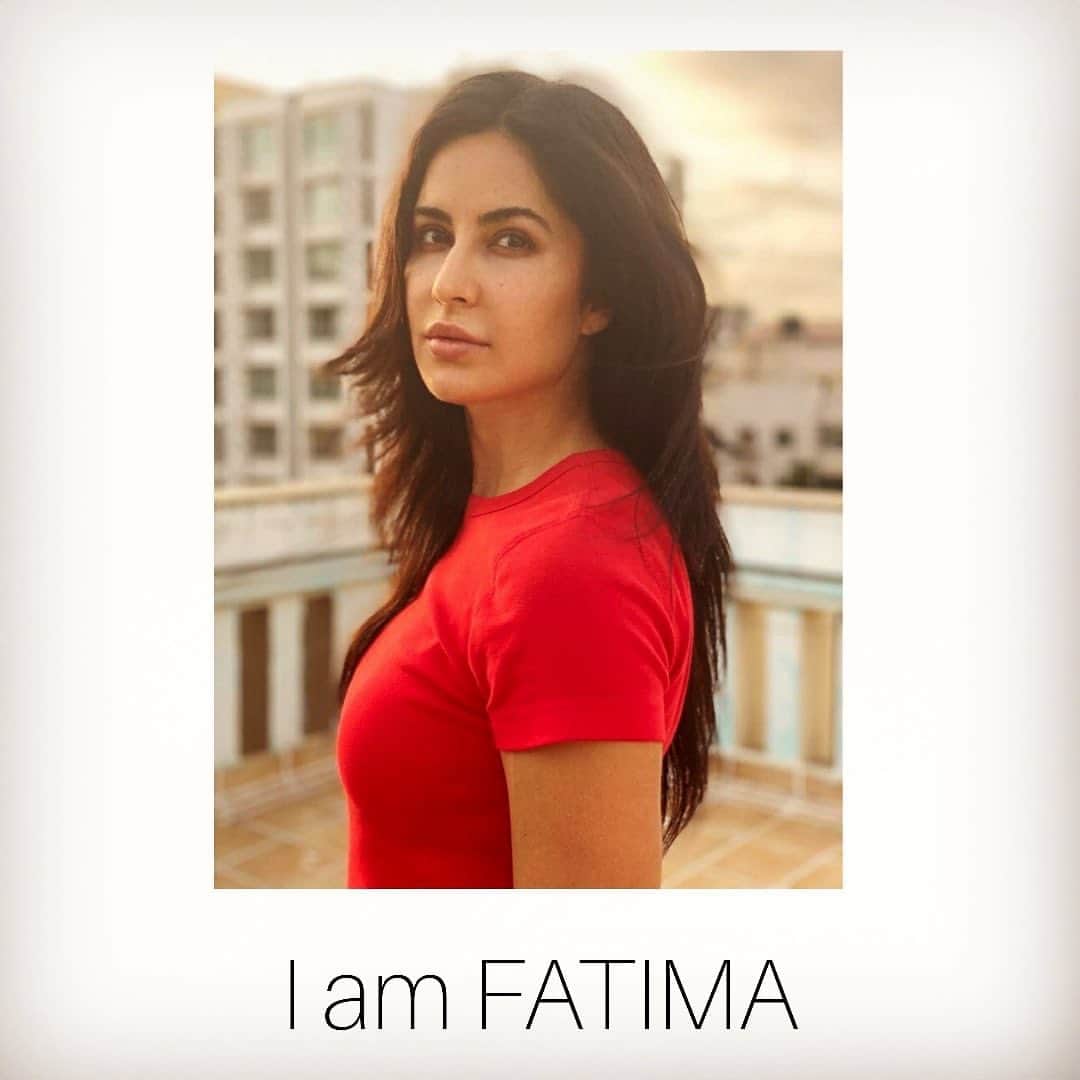 カトリーナ・カイフのインスタグラム：「I am her voice today and the voices of the many victims of domestic abuse which are going unheard.  Rising number of cases have put tremendous pressure on the resources of SNEHA, an NGO that has been fighting domestic violence since 20 years.  They need to raise funds and raise resources to tackle domestic violence.  You can choose to lend your voice by clicking on @snehamumbai_official , picking a name on their page, posting your image with the name you've picked, and donating via the link in their bio.  I nominate @tabutiful @janhvikapoor @aliaabhatt to lend their voices and help out.  #domesticviolence #Sneha #NGO #domesticviolenceawareness」
