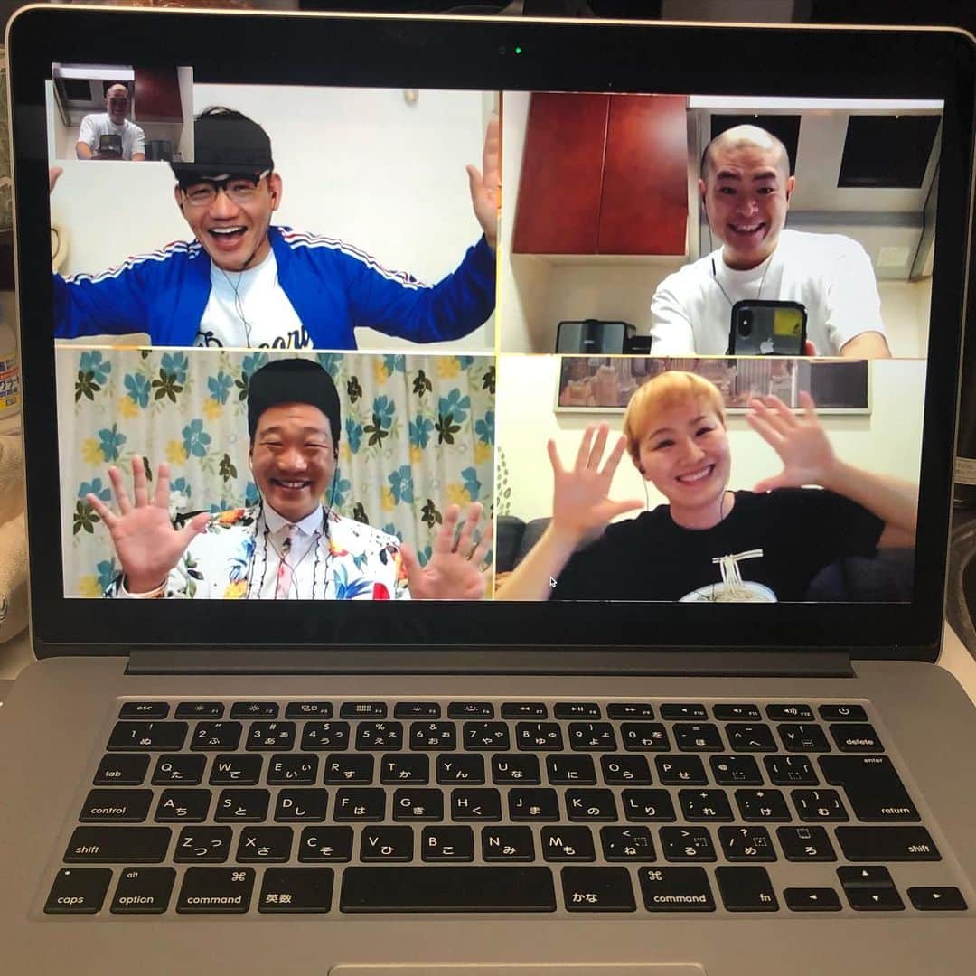 のインスタグラム：「リモート収録📺備品のやり取りは大変だけどリモート凄い💪」
