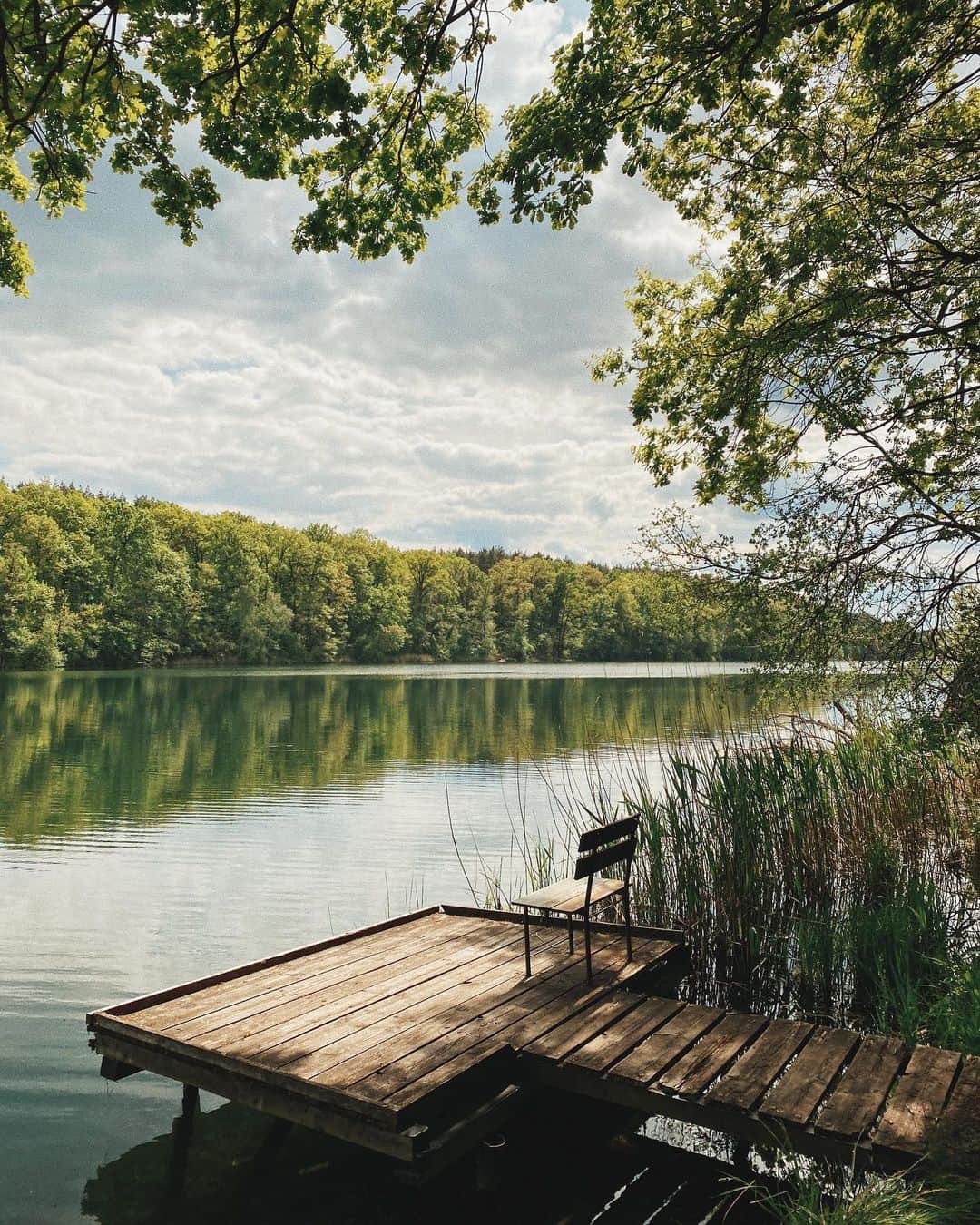 STIL IN BERLINのインスタグラム：「How are you going to holiday this year? Are you planning any local, corona-safe travel? Bought a tent yet? Renting a van? Or are you staying put enjoying Balkonien?」