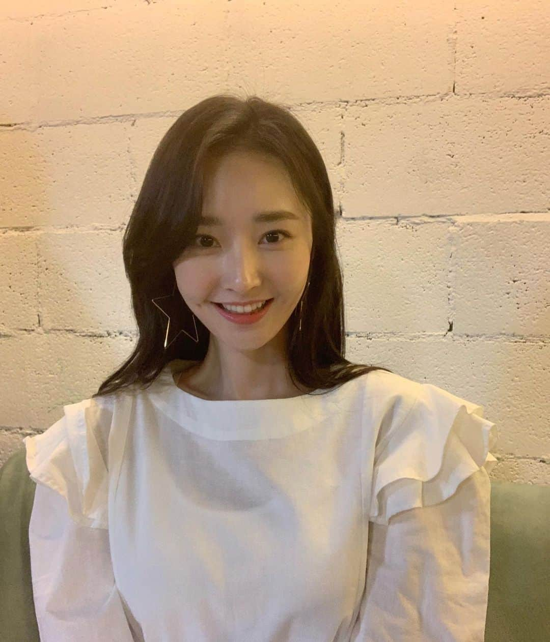 ウヒさんのインスタグラム写真 - (ウヒInstagram)「히히♡ 더운데 추운 느낌」5月14日 17時17分 - woohee91