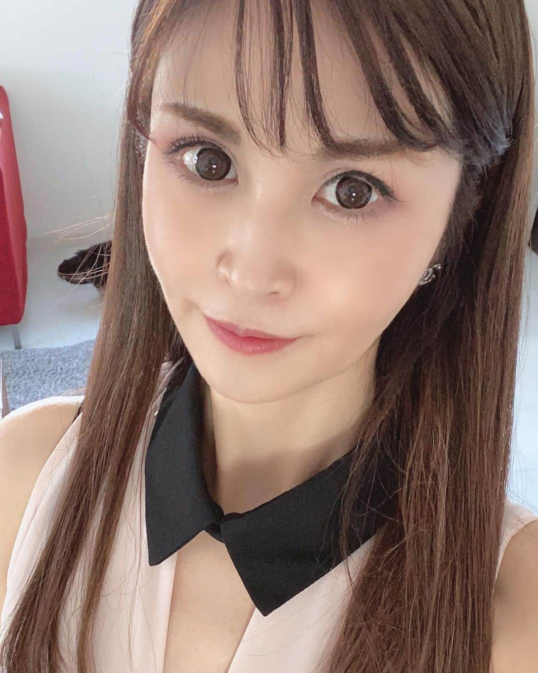 越野矢素子さんのインスタグラム写真 - (越野矢素子Instagram)「髪の毛切りました😊 今年最初から比べると20センチ以上切ったかもしれません。💇‍♀️ なんかさっぱりしました✨」5月14日 17時47分 - loversyaso