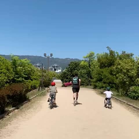 トーマス・フェルメーレンのインスタグラム：「My new training partners. 🏃🏻‍♂️🚴🏻‍♂️🇯🇵」