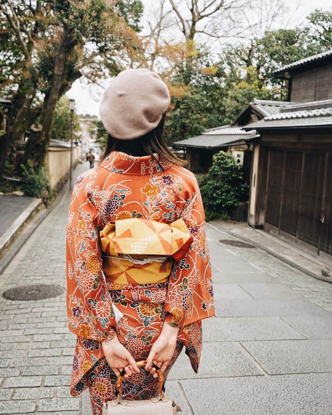 瀬口かなさんのインスタグラム写真 - (瀬口かなInstagram)「まだまだ京都での写真沢山あるので載せていきます🙇‍♀️ ． ． そういえば久しぶりにアイコンを変えてみましたっ、よろしくお願いします☺️ ． ． #過去pic #kyoto #京都観光 #instagood #selfie #旅行好きな人と繋がりたい #ねねの道 #着物 #レトロ着物」5月14日 18時44分 - seguchikana
