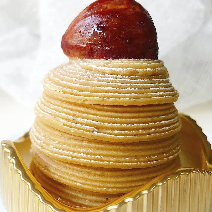 里井真由美のグルメインスタ